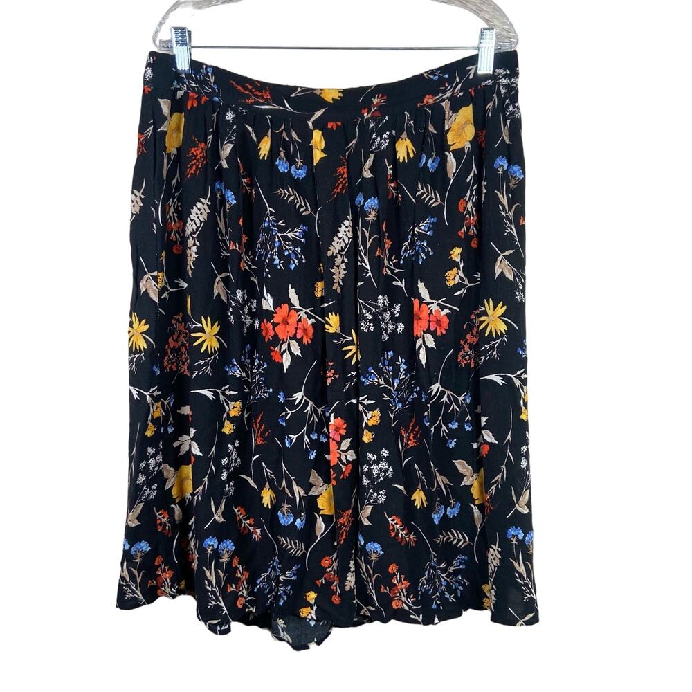 Old Navy Skirt Women's Large‎ Black Floral Knee Length Pleated Modest Flowy